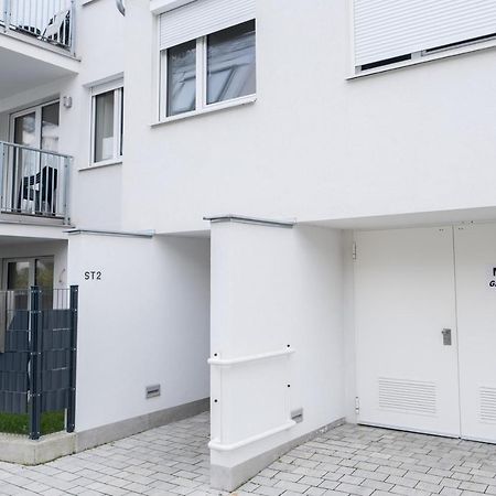 Modern Apartment With Garden Near City Center Vienna Esterno foto