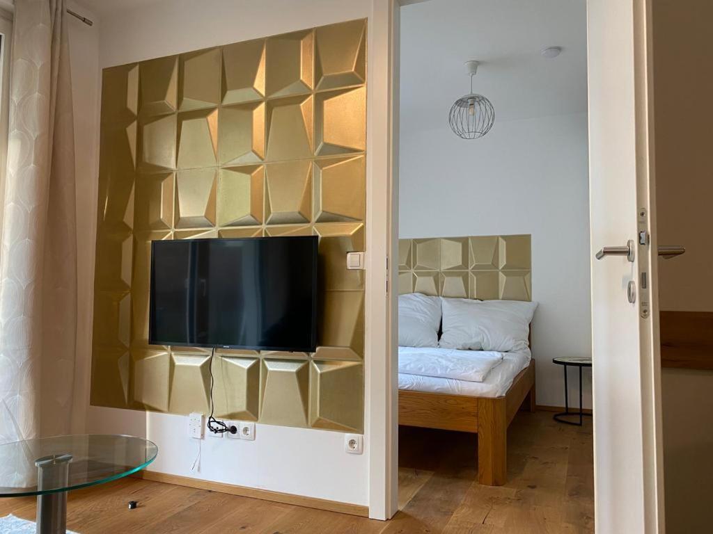 Modern Apartment With Garden Near City Center Vienna Esterno foto