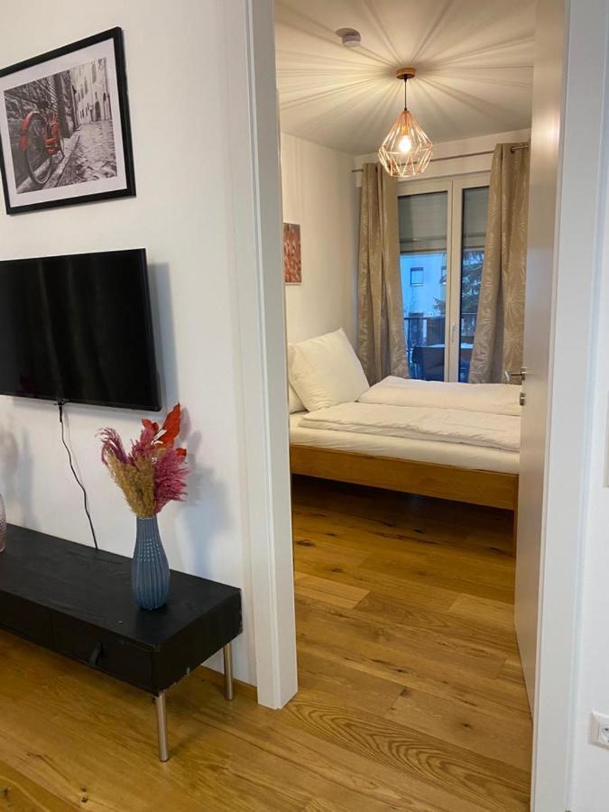 Modern Apartment With Garden Near City Center Vienna Esterno foto
